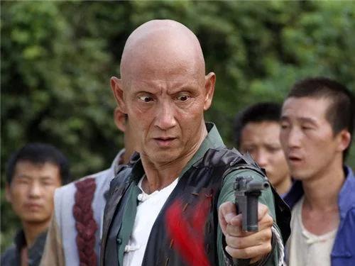 佟丽娅董璇撞脸_娱乐圈撞脸明星_娱乐圈长得很像的明星