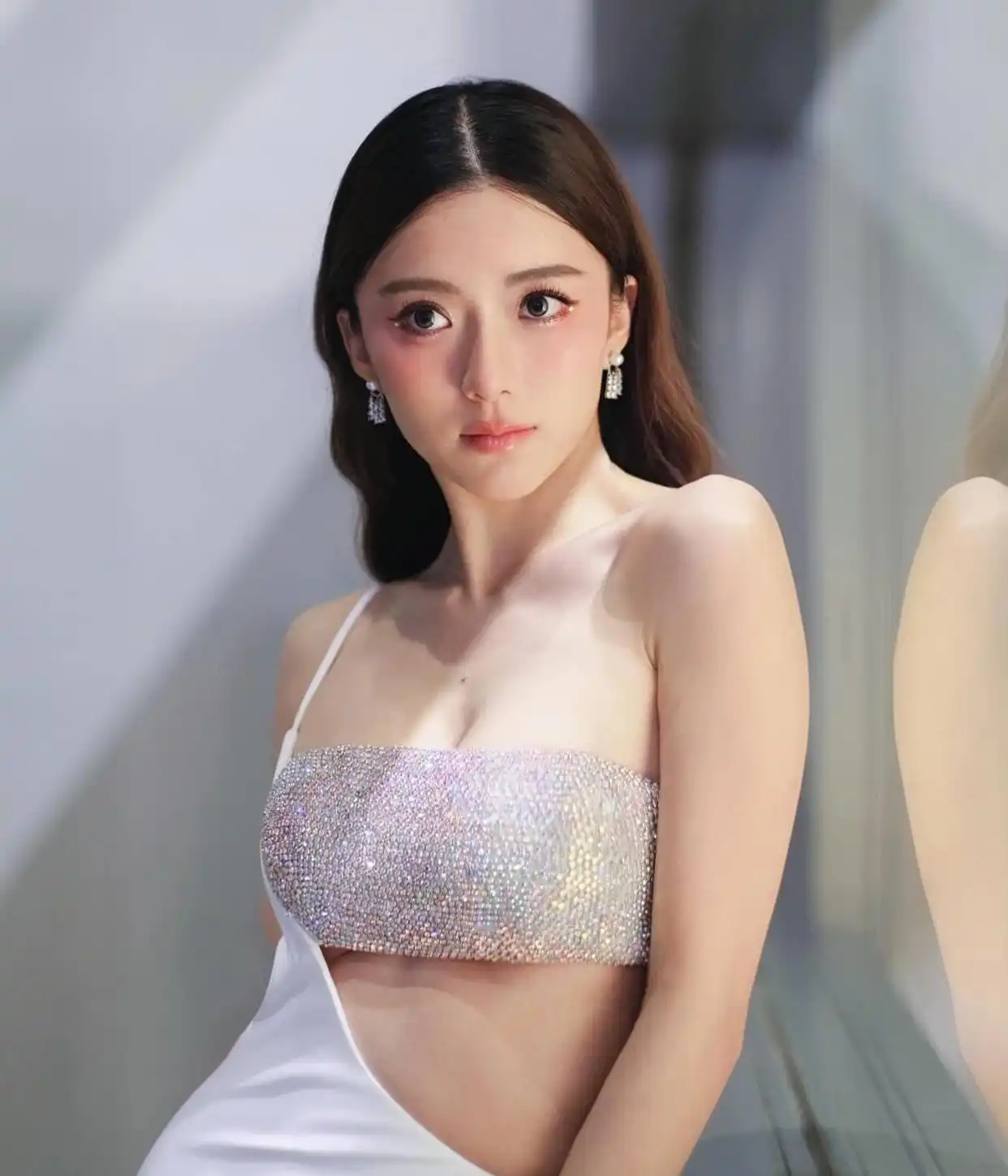 年轻演员崛起TVB_港姐2023新面孔_香港女明星最新