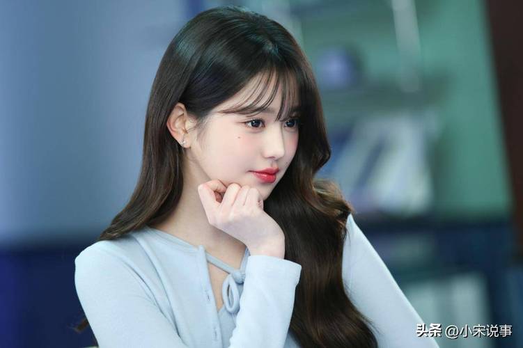 偶像顶流的单身苦衷：镜头前光鲜，背后孤独