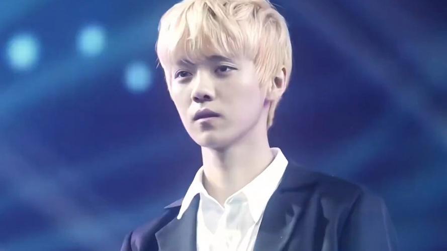 鹿晗36岁生日不庆生，EXO世勋现状引怀旧，勋鹿十年粉丝还在等什么